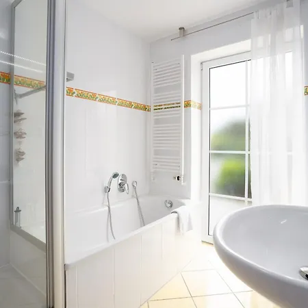 Bir9a Vahle * Niendorf (Timmendorfer Strand)